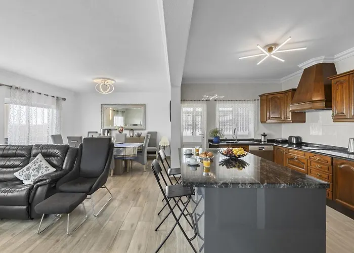 Portugal - Vipvipvillas Tahiche